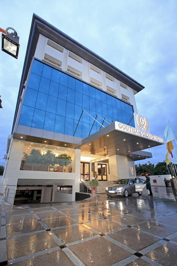 Goutham Grand Hotel Tenali Ruang foto