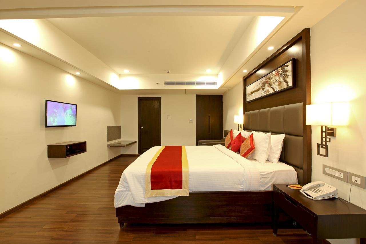 Goutham Grand Hotel Tenali Ruang foto